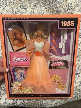 Mattel Barbie Peaches 'n Cream Collector Doll - Peach & White